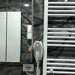 Deluxe In Center Appartamento *