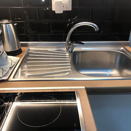 Deluxe In Center Appartement Tirana